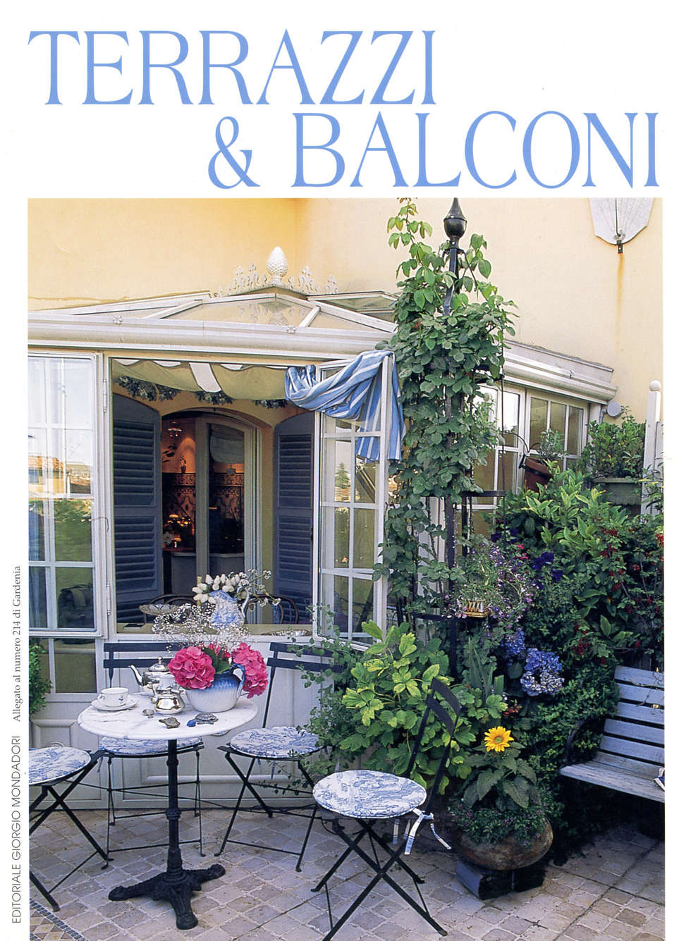 Foto di terrazza in stile : terrazzi e balconi – allegato al n ...