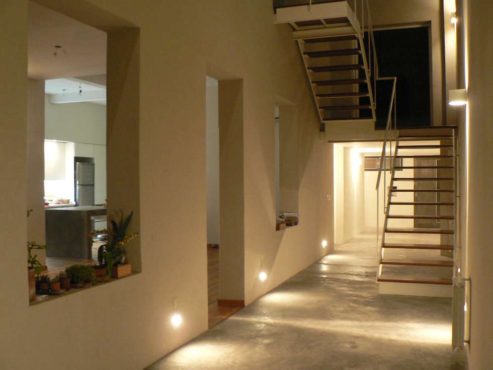 Moderne Häuser Bilder von Paula Mariasch - Juana Grichener - Iris