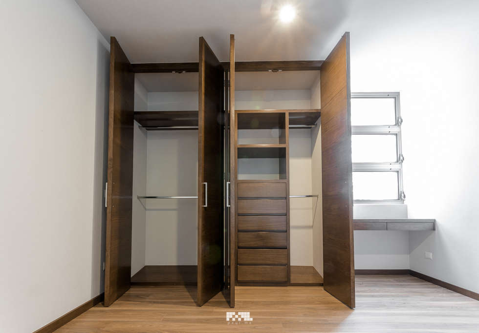 Solares 132: vestidores y closets de estilo moderno por 2m arquitectura