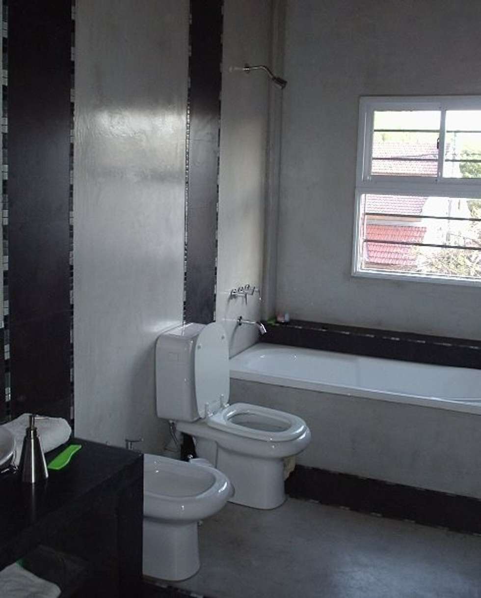 Baño en casa nueva i: baños de estilo moderno por ayc arquitectura | homify