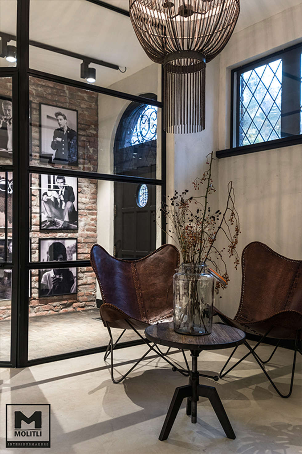 https://images.homify.com/c_fill,f_auto,q_auto:eco,w_980/v1531300252/p/photo/image/2632825/Kantoorrestyling_-_Bijdendijk_-_koffiebranderij_-_door_Molitli_Interieurmakers_-_36.jpg
