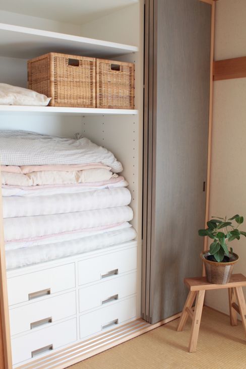 クローゼット それとも押入れ 上手な収納方法 Homify