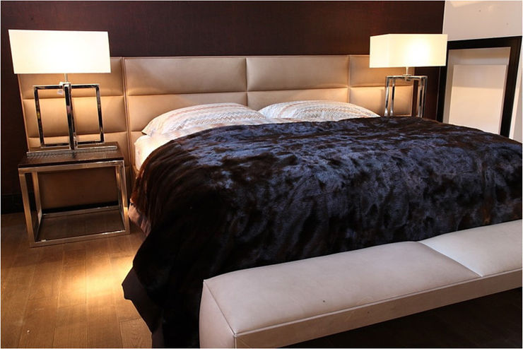 Egger´s Einrichten INETRIOR DESIGN Camera da letto eclettica