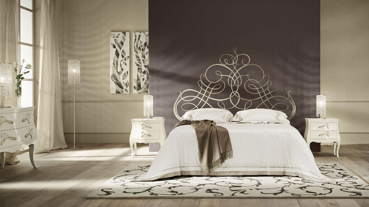 Egger´s Einrichten INETRIOR DESIGN Camera da letto eclettica