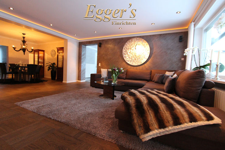 Egger´s Einrichten INETRIOR DESIGN Camera da letto eclettica