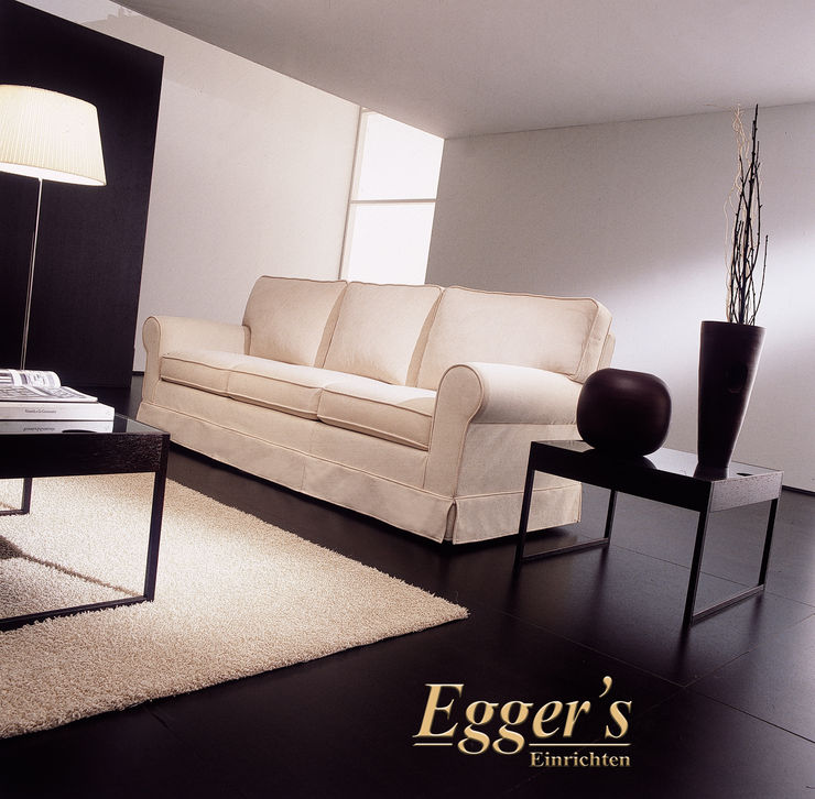 Egger´s Einrichten INETRIOR DESIGN Camera da letto eclettica