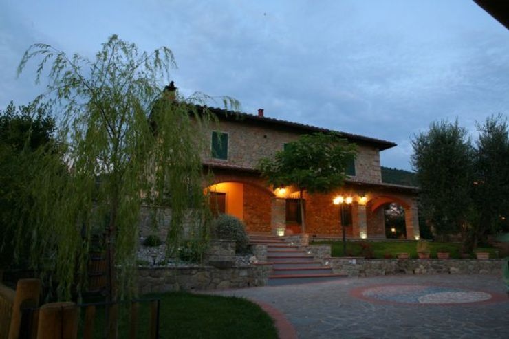 Ristrutturazione di villetta Studio Tecnico Progettisti Associati Ing. Marani Marco & Arch. Dei Claudia Casa coloniale