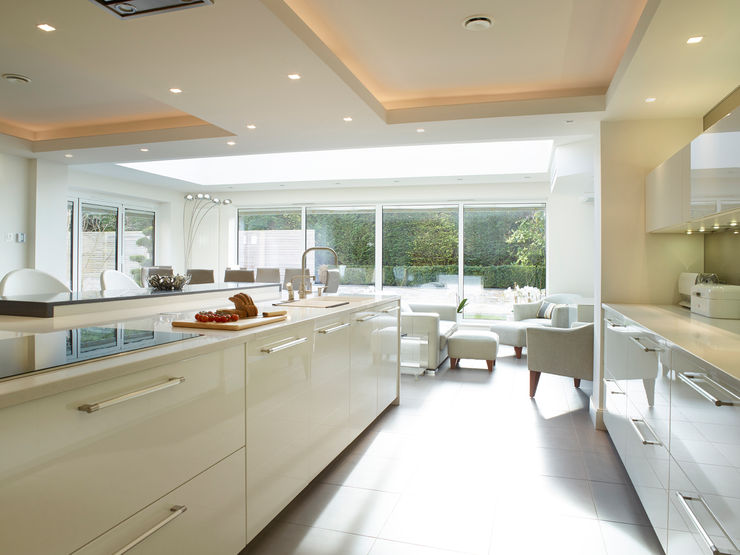 MR & MRS SAMUEL'S KITCHEN Diane Berry Kitchens Modern