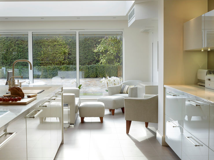 MR & MRS SAMUEL'S KITCHEN Diane Berry Kitchens Modern