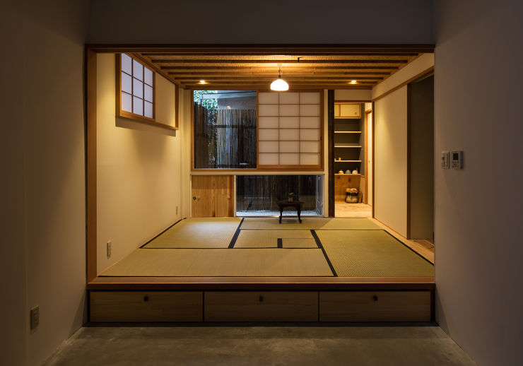 O-RENOVATION TOFU Modern houses