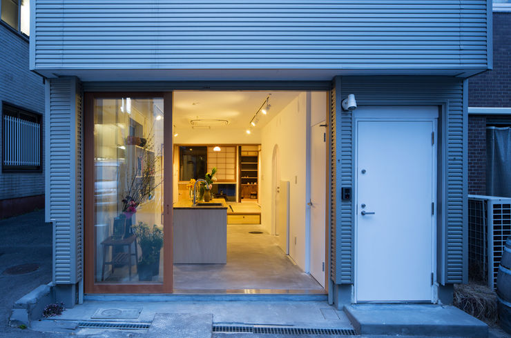 O-RENOVATION TOFU Modern houses