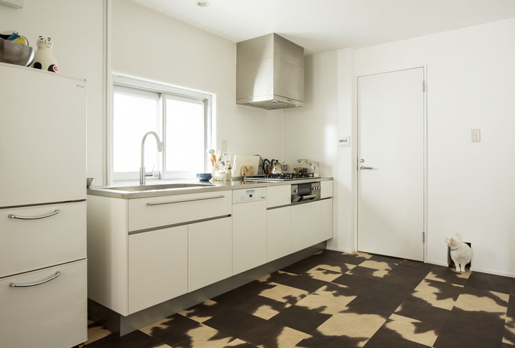 O-RENOVATION TOFU Modern houses
