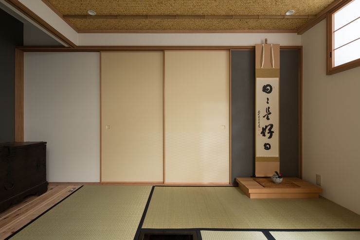 O-RENOVATION TOFU Modern houses