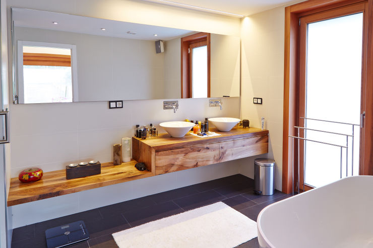 HUGA ARQUITECTOS Case in stile rustico