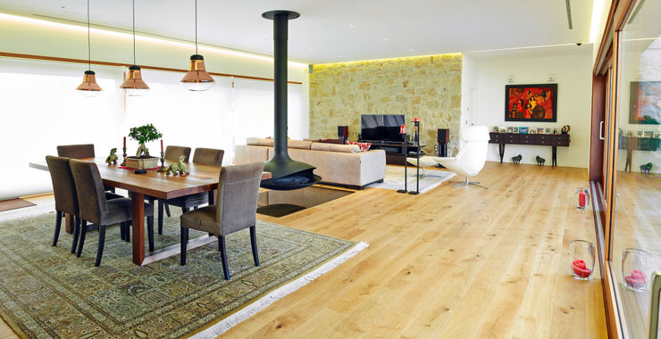 HUGA ARQUITECTOS Case in stile rustico
