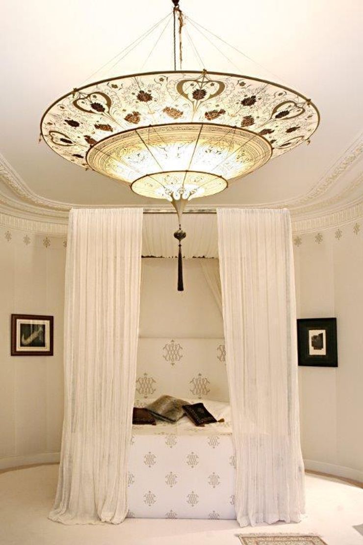Stephanie Coutas's projects Stephanie Coutas BedroomLighting