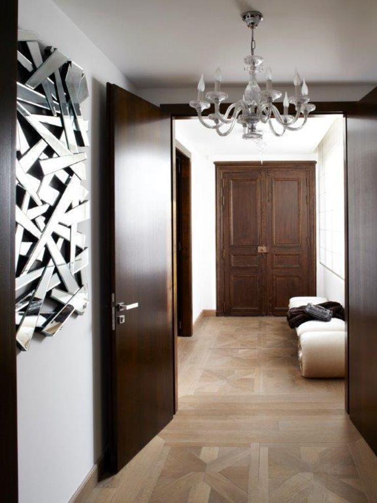 Stephanie Coutas's projects Stephanie Coutas Modern corridor, hallway & stairs