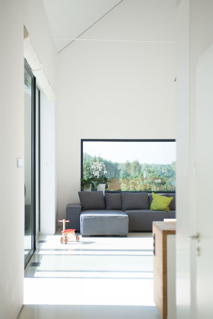 KROPKA STUDIO'S PROJECT Kropka Studio Modern living room