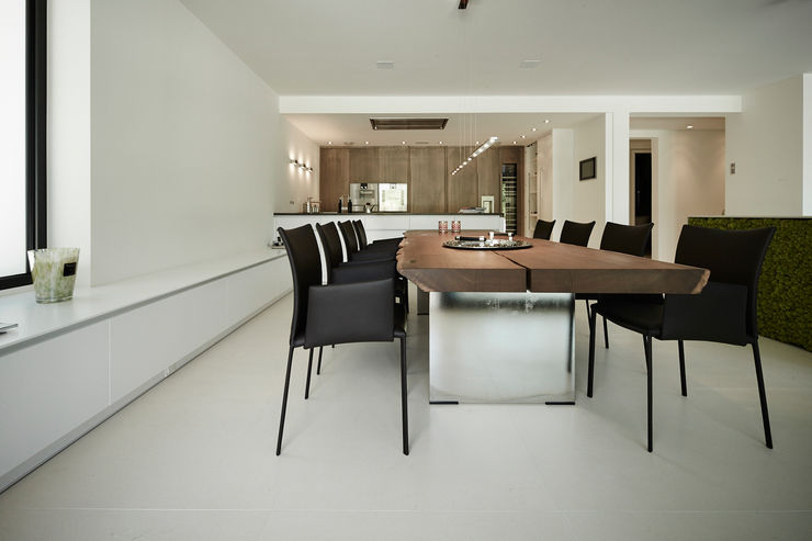 Referenzprojekt Schmalenbach Design HOME Schlafen & Wohnen GmbH Moderne Schlafzimmer