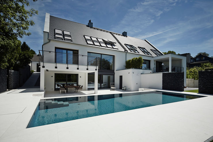 Wohnen mit Möbeln nach Maß von Schmalenbach Design HOME Schlafen & Wohnen GmbH Moderne Schlafzimmer