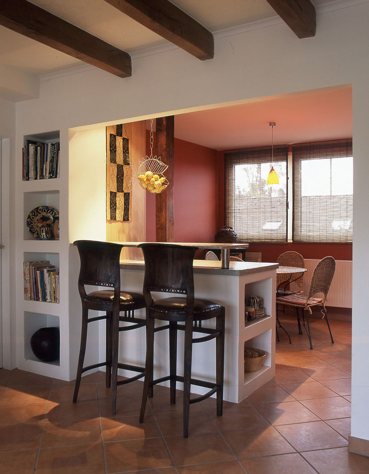 Bad, Küche und gemauertes Regal | homify