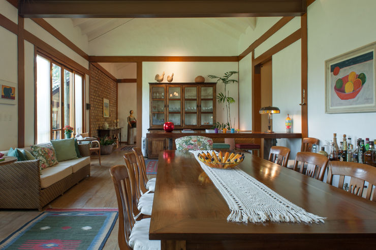 PM Arquitetura Ruang Makan Gaya Rustic