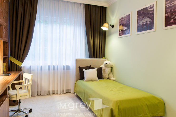Classic Design – 230m2 TiM Grey Interior Design Klasyczny pokój dziecięcy