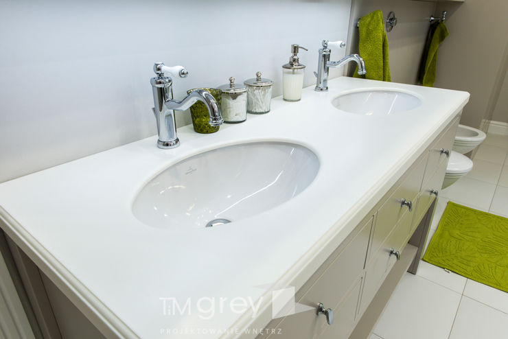 Classic Design – 230m2 TiM Grey Interior Design Klasyczna łazienka