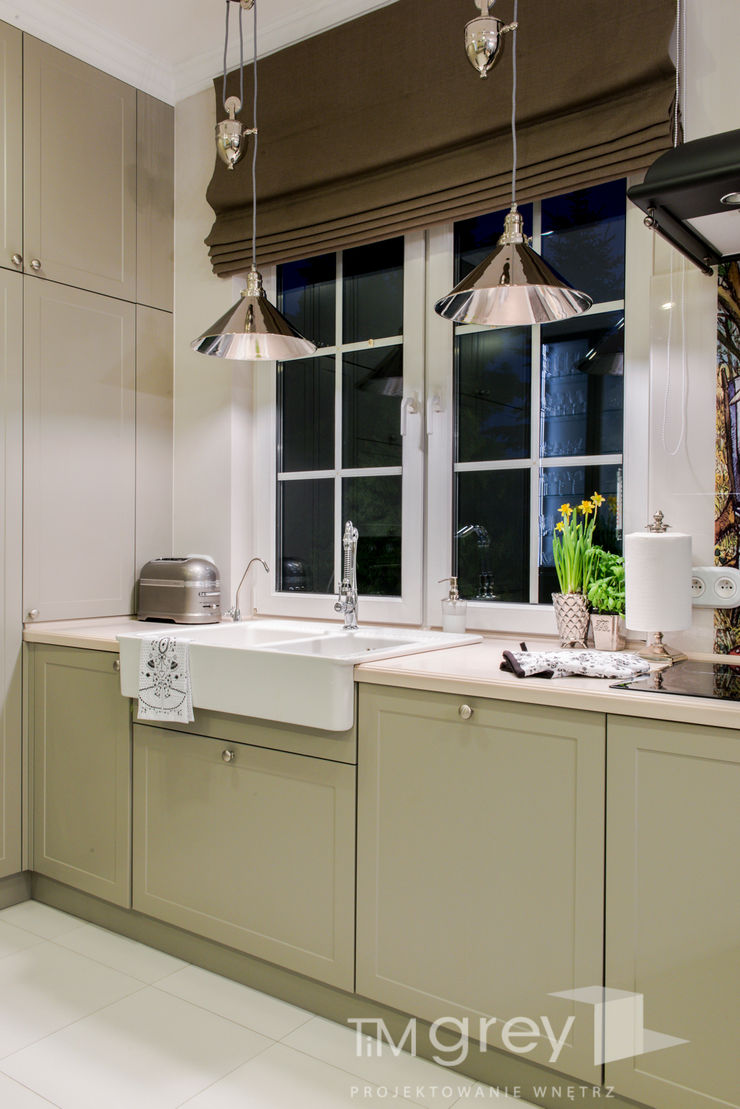 Classic Design – 230m2 TiM Grey Interior Design Klasyczna kuchnia