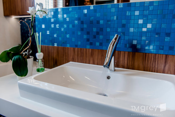 Modern Apartment – 100m2 TiM Grey Interior Design ŁazienkaArmatura