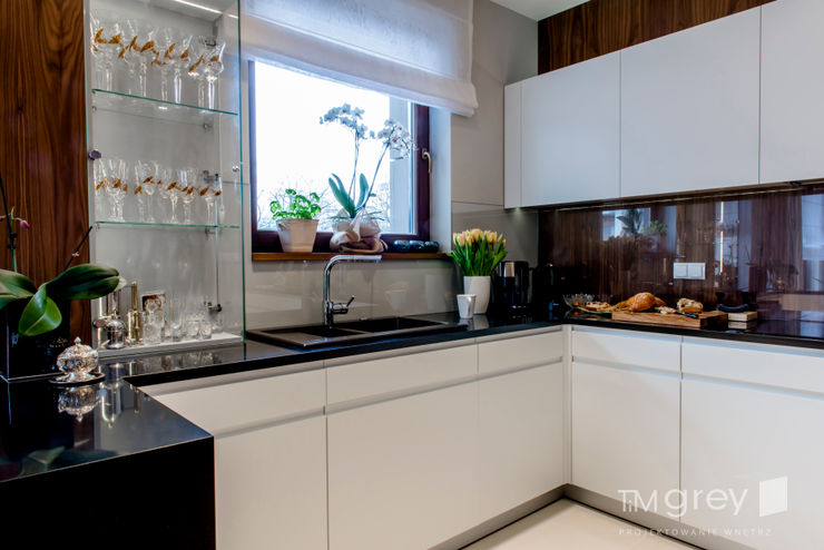 Modern Apartment – 100m2 TiM Grey Interior Design Nowoczesna kuchnia