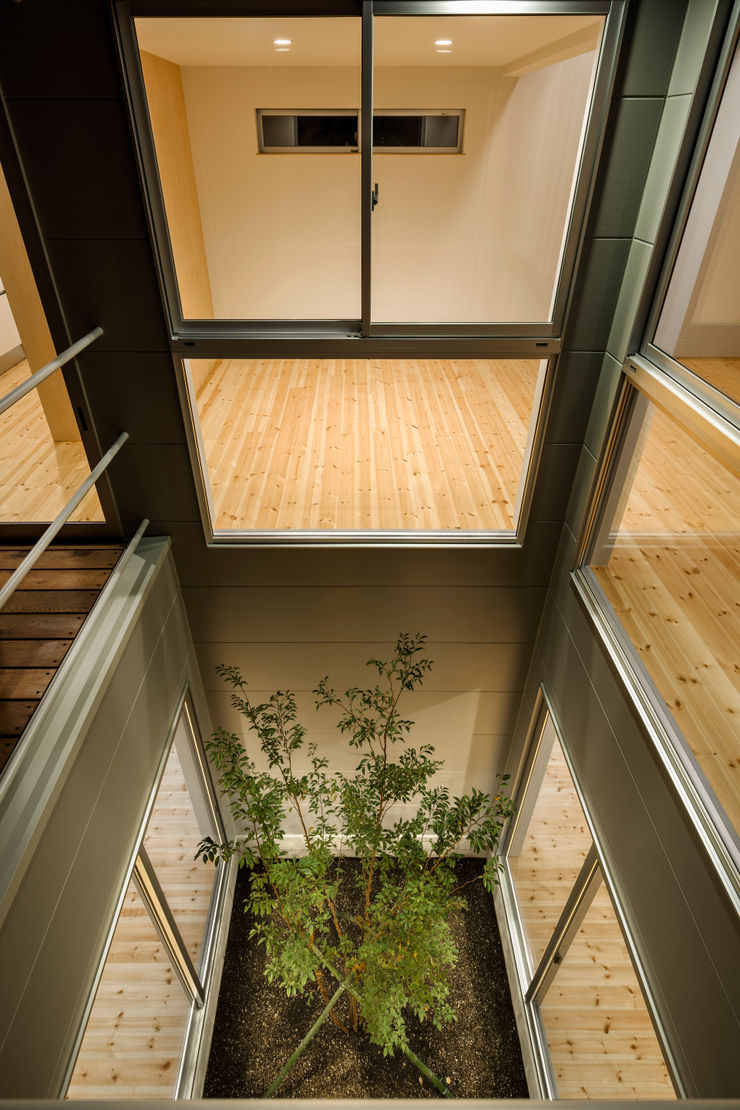 萩原健治建築研究所 Minimalist style garden