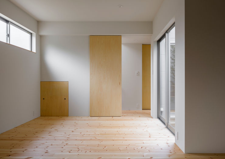 萩原健治建築研究所 Minimalist nursery/kids room