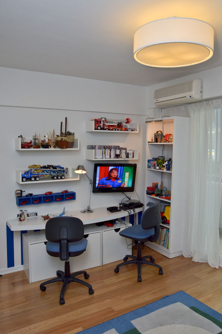 Piso en Palermo 1 & Casa en Libertador GUTMAN+LEHRER ARQUITECTAS Moderne Arbeitszimmer