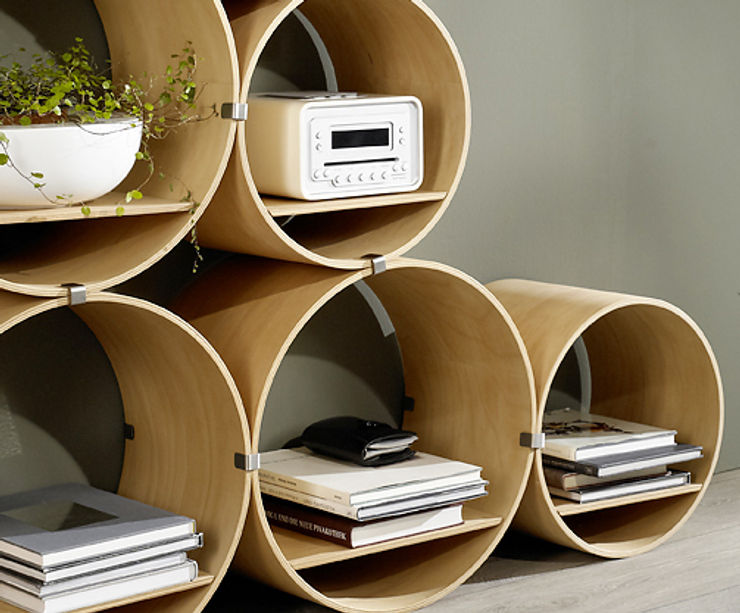 Kißkalt Designs GabineteArmários e estantes Madeira