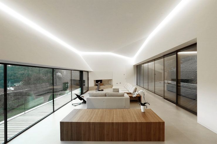 Varie applicazioni della resina negli ambienti Resin srl Soggiorno moderno