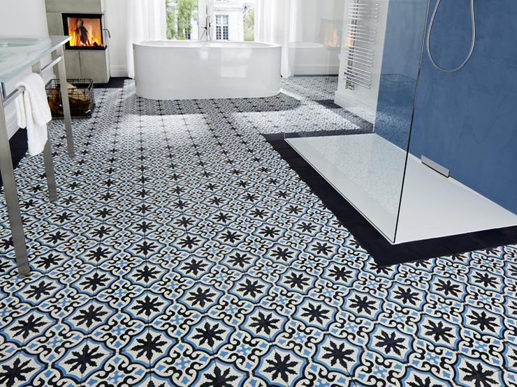 Articima Mediterranean style bathroom