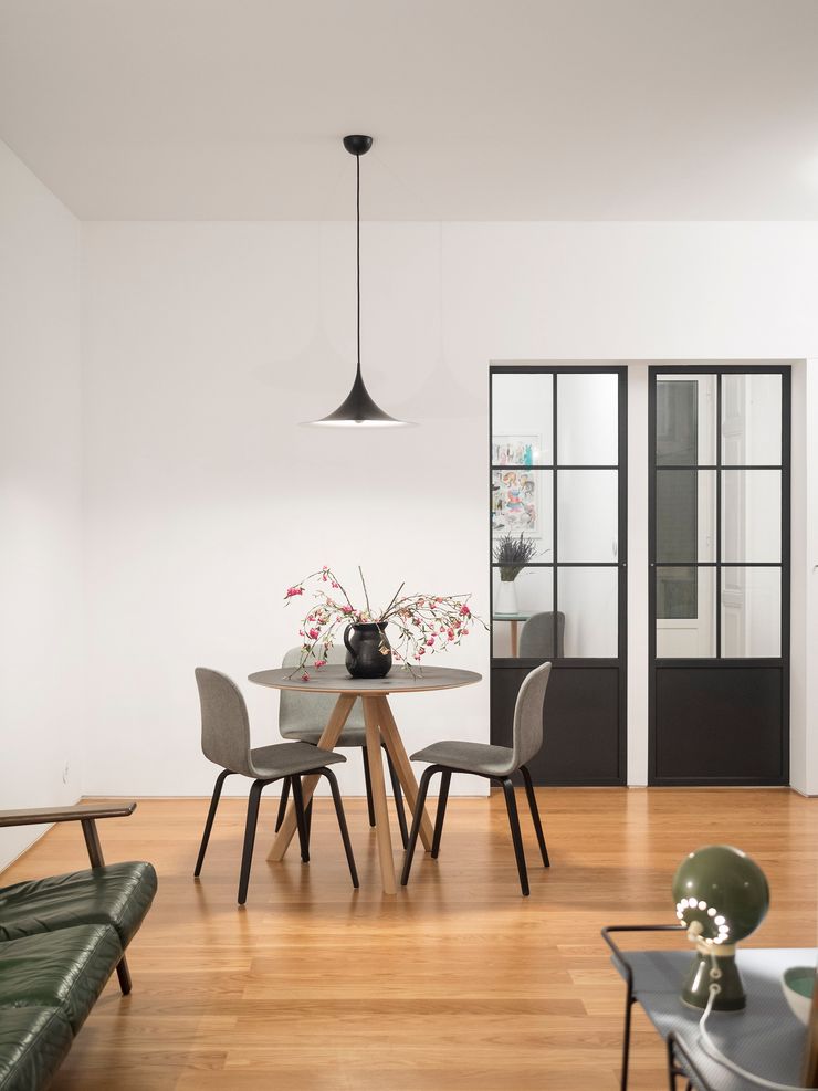 Príncipe real apartment lisbon fala Modern Dining Room