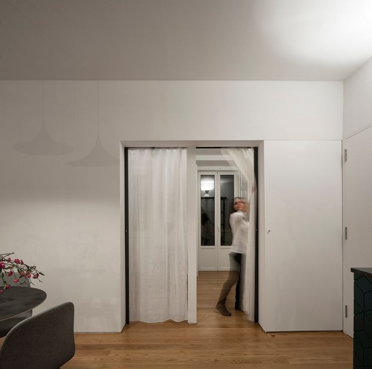 Príncipe real apartment lisbon fala Modern Dining Room