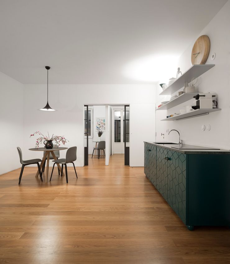 Príncipe real apartment lisbon fala Modern Dining Room