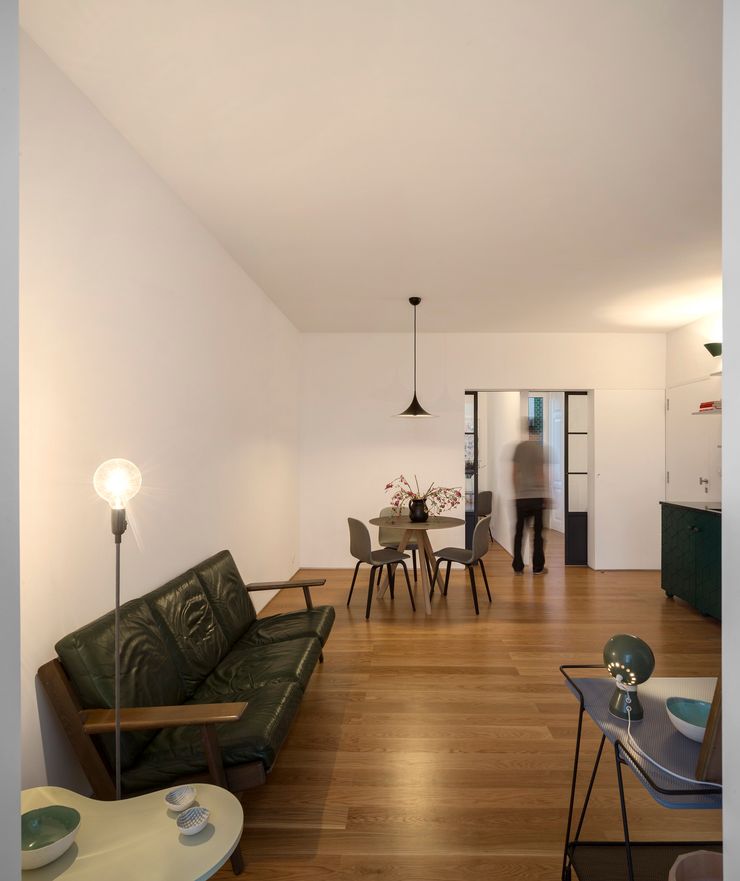 Príncipe real apartment lisbon fala Modern Living Room