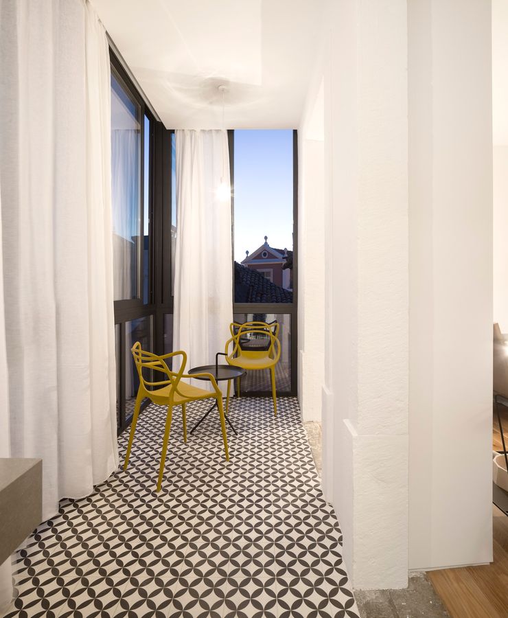 Príncipe real apartment lisbon fala Modern Terrace