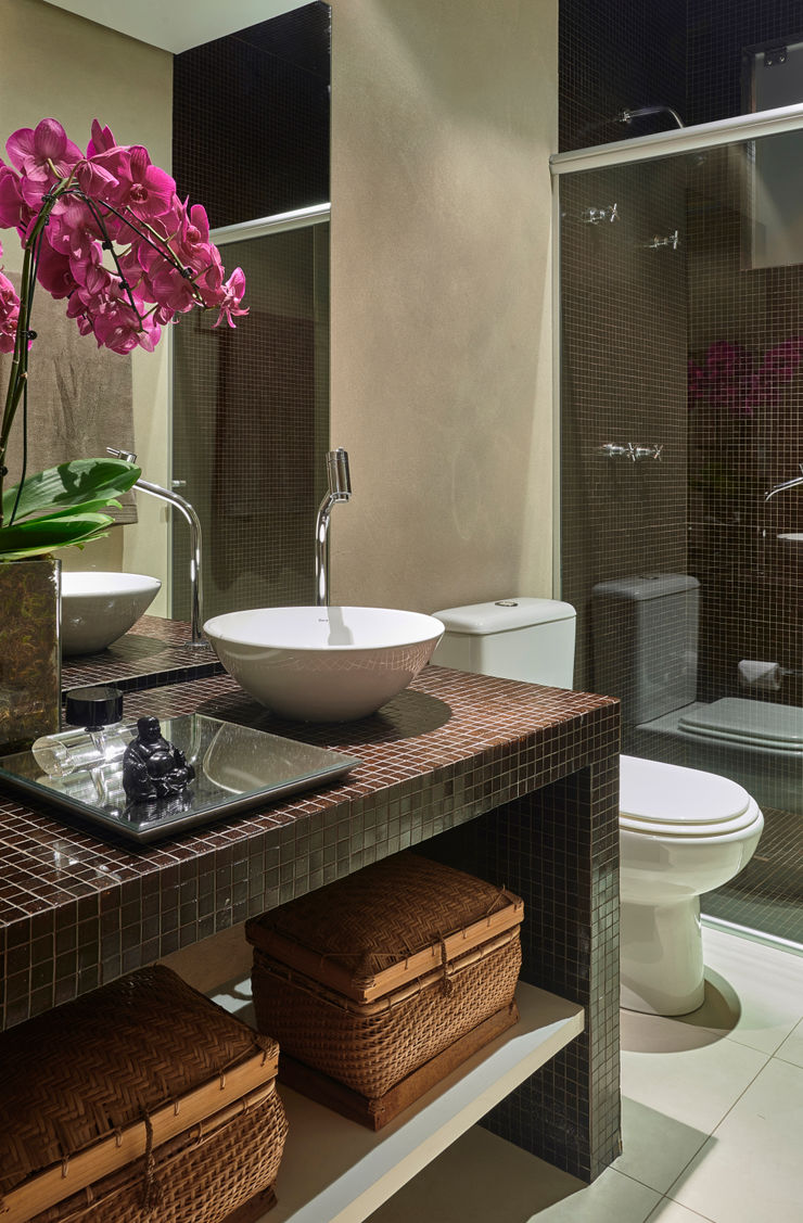 Isabela Canaan Arquitetos e Associados Modern bathroom