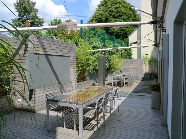 Rooftops BEGRÜNDER Moderner Balkon, Veranda & Terrasse