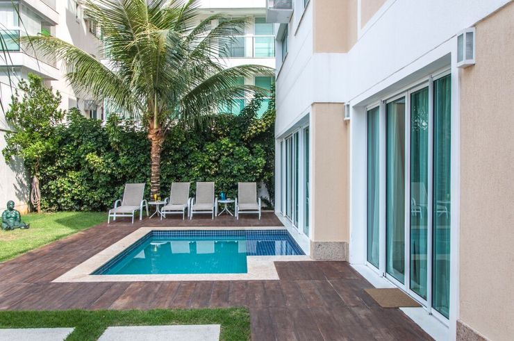 RESIDENCIA FAMILIAR SÃO CONRADO RJ AR Arquitetura & Interiores Modern Pool