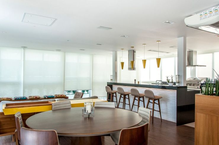 RESIDENCIA FAMILIAR SÃO CONRADO RJ AR Arquitetura & Interiores Modern Dining Room
