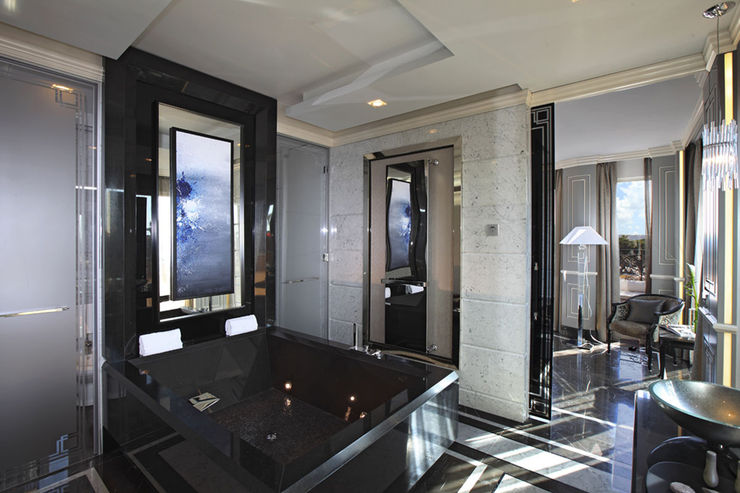 Progetto Spagnulo & Partners Modern bathroom