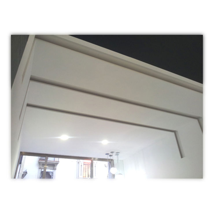 Portal tesifonte torradoarquitectura Moderner Flur, Diele & Treppenhaus