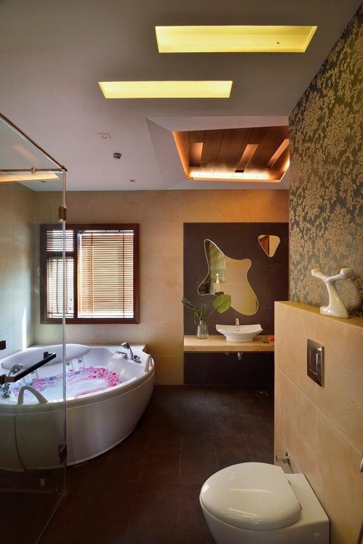 GAJENDRA YADAV'S RESIDENCE Spaces Architects@ka Modern bathroom