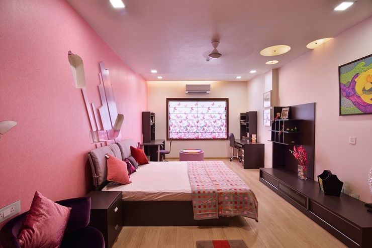GAJENDRA YADAV'S RESIDENCE Spaces Architects@ka Modern style bedroom
